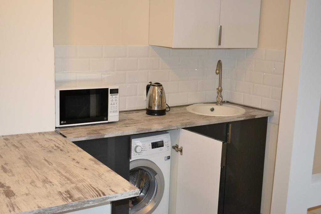 Family Apartment In Avlabari Tbilisi Exterior photo